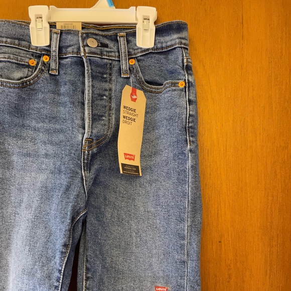 LEVI’S Jeans 25/28 BNWT - Picture 2 of 8
